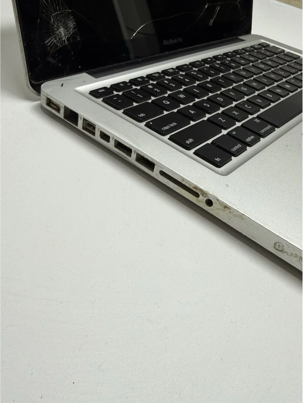 Apple MacBook Pro 13” A1278 Laptop No Power Cracked Screen For Parts Repair